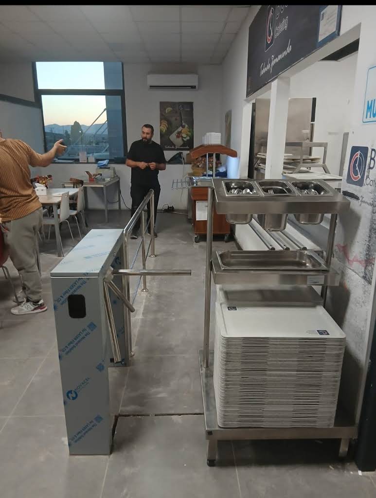 Turnike geçiş kontrol sistemi kurulumu